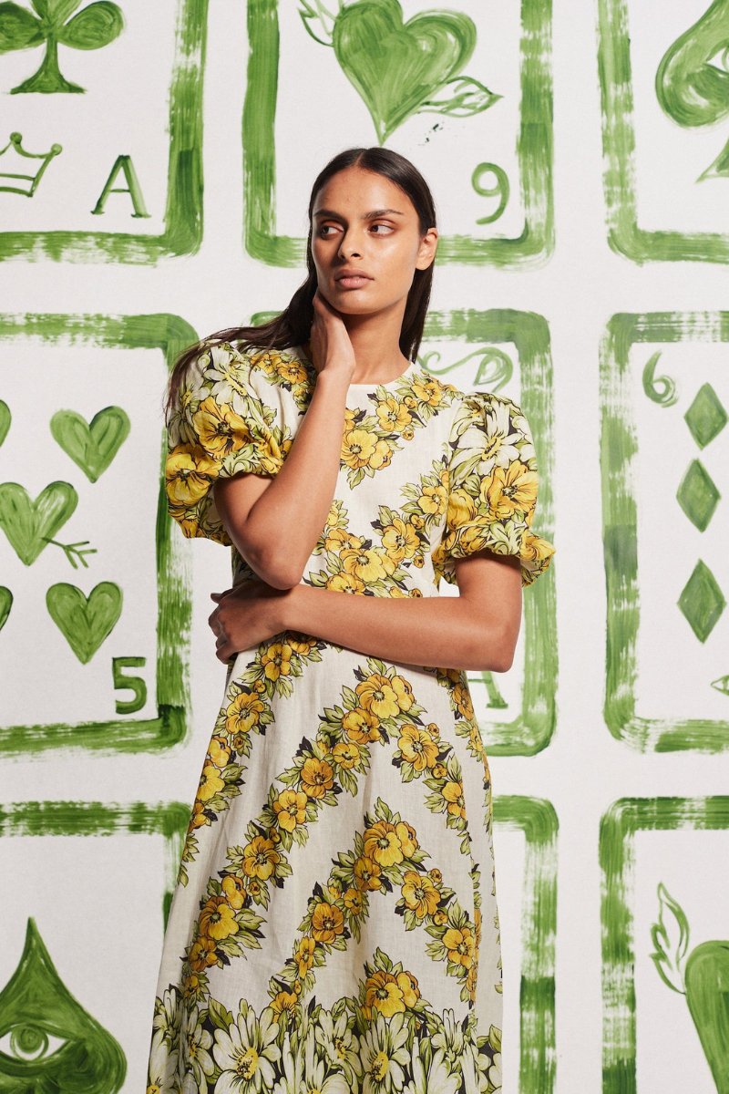 Beautifully Crafted Dress in a Classic Style