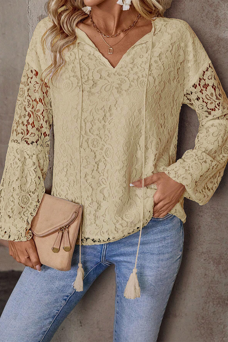 Beautifully Finished Top in a Timeless Design