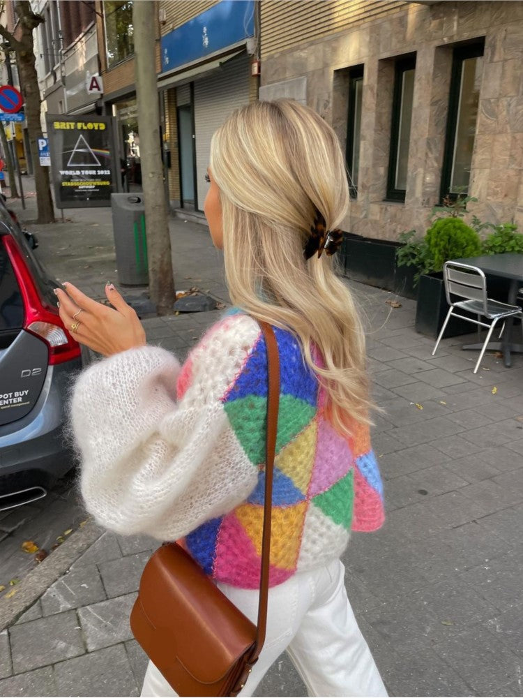 Beautifully Crafted Cardigan in a Classic Style