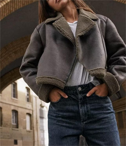 Polished Coat with an Effortless Classic Look