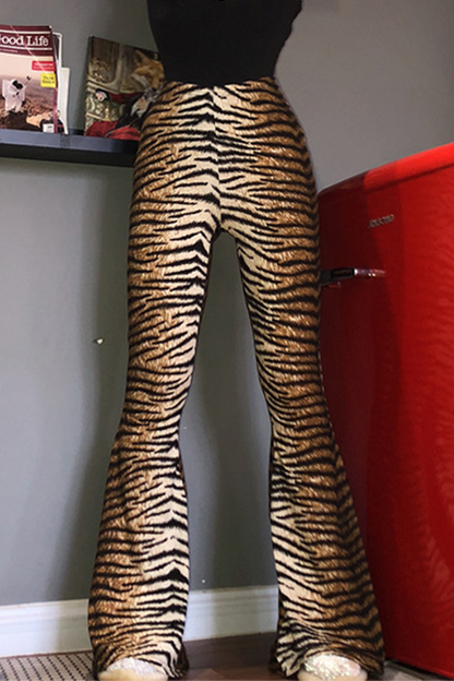Well Tailored Garment with a Graceful Silhouette