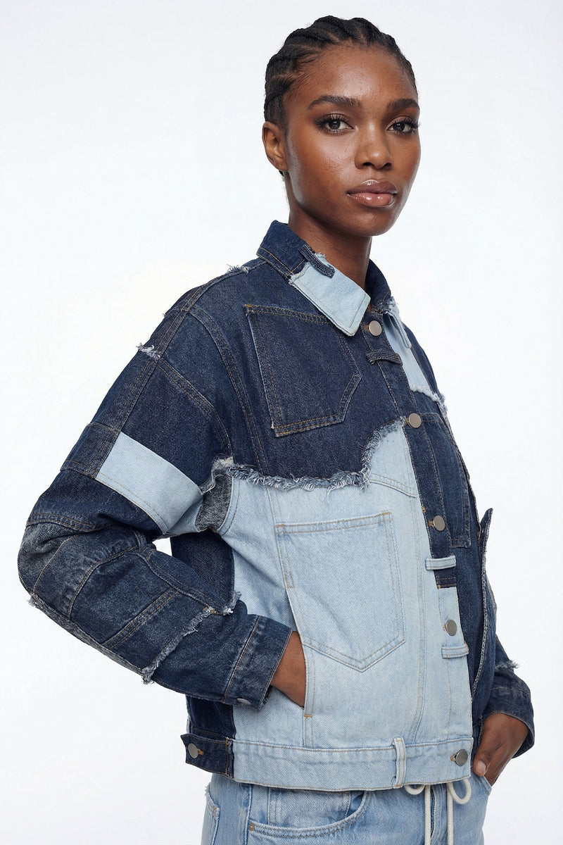 Elegantly Styled Jacket for Everyday Wear
