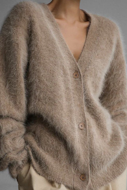Elegantly Styled Cardigan for Everyday Wear
