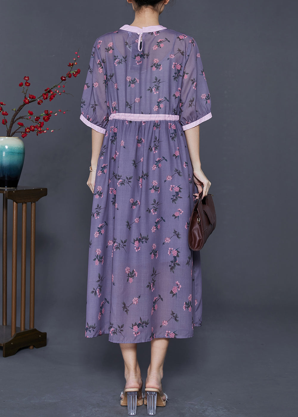Classic Vintage Dress with a Flattering Fit