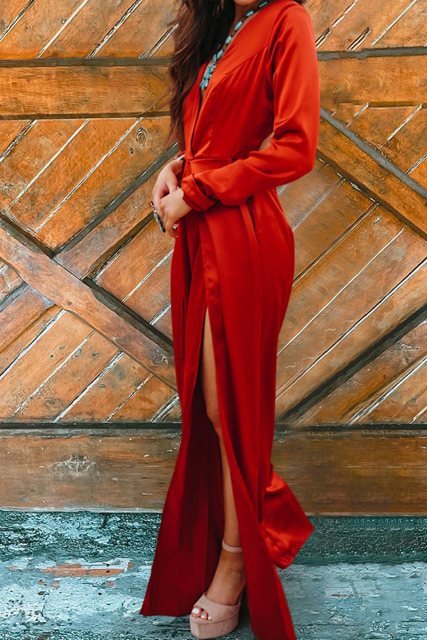 Sophisticated Dress with a Clean Classic Look