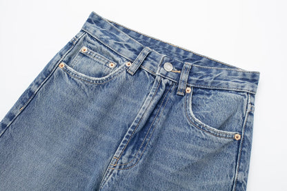 Beautifully Crafted Trousers in a Classic Style