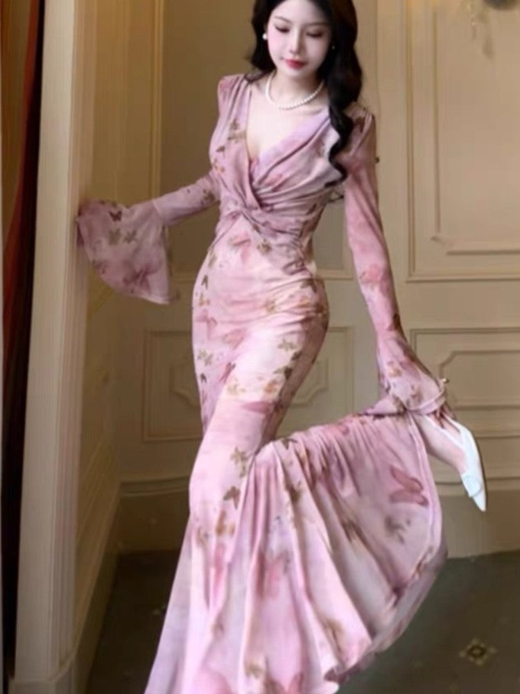 Classic Vintage & Enduringly Stylish Dress