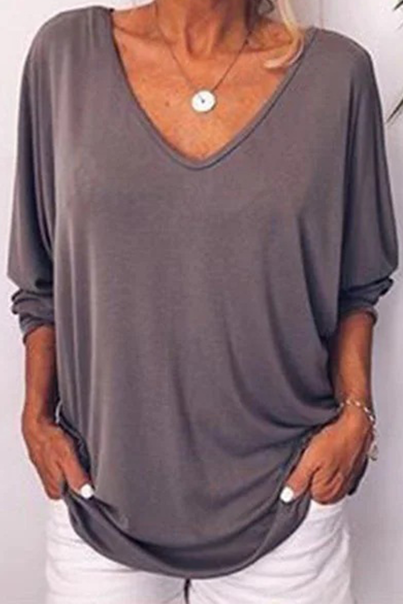 Polished T-Shirt with an Effortless Classic Look