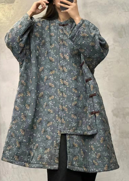 Gracefully Styled Coat for Any Occasion