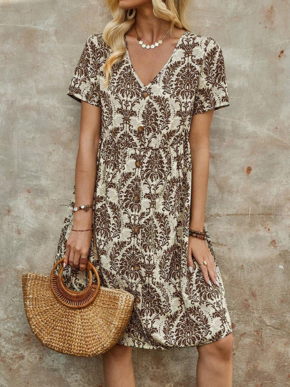 Sophisticated Dress with a Clean Classic Look