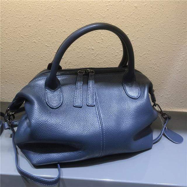Sophisticated Bag with a Clean Classic Look