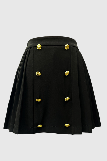 Well Tailored Garment with a Graceful Silhouette