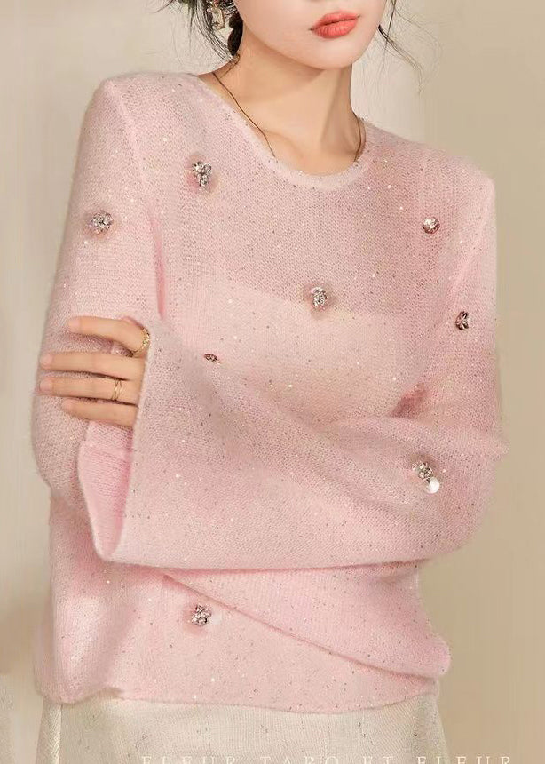 Beautifully Finished Top in a Timeless Design