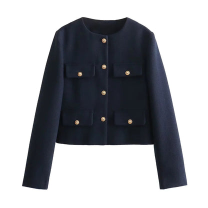 Effortlessly Elegant Jacket with a Timeless Design