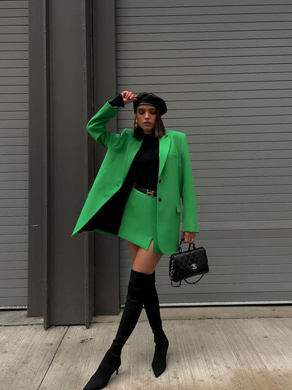Sophisticated Garment with a Clean Classic Look