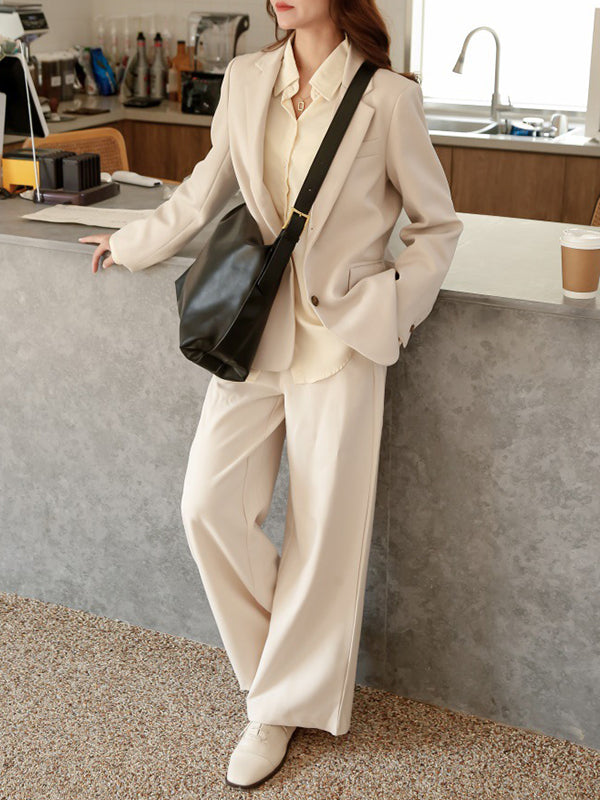 Effortlessly Elegant Bag with a Timeless Design