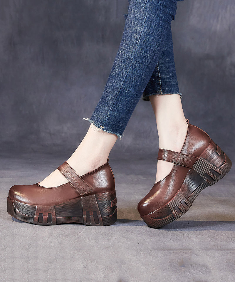 A Vintage Style Heels with Delicate Timeless Details