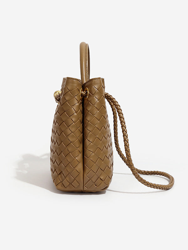 Elegantly Styled Bag for Everyday Wear