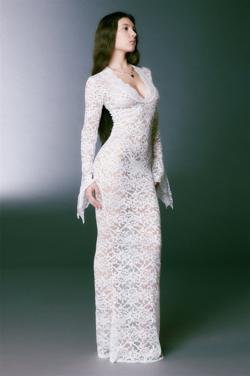 A Vintage Style Dress with Delicate Timeless Details