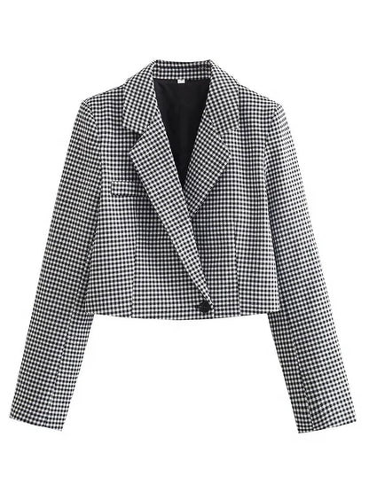 Polished Garment with an Effortless Classic Look