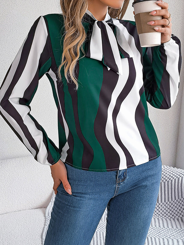 Sophisticated Blouse with a Clean Classic Look