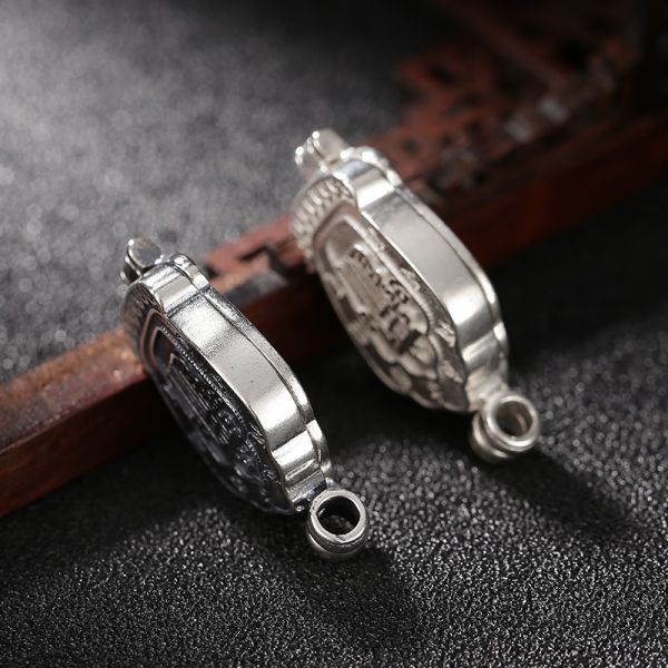 Classic Vintage & Enduringly Stylish Garment