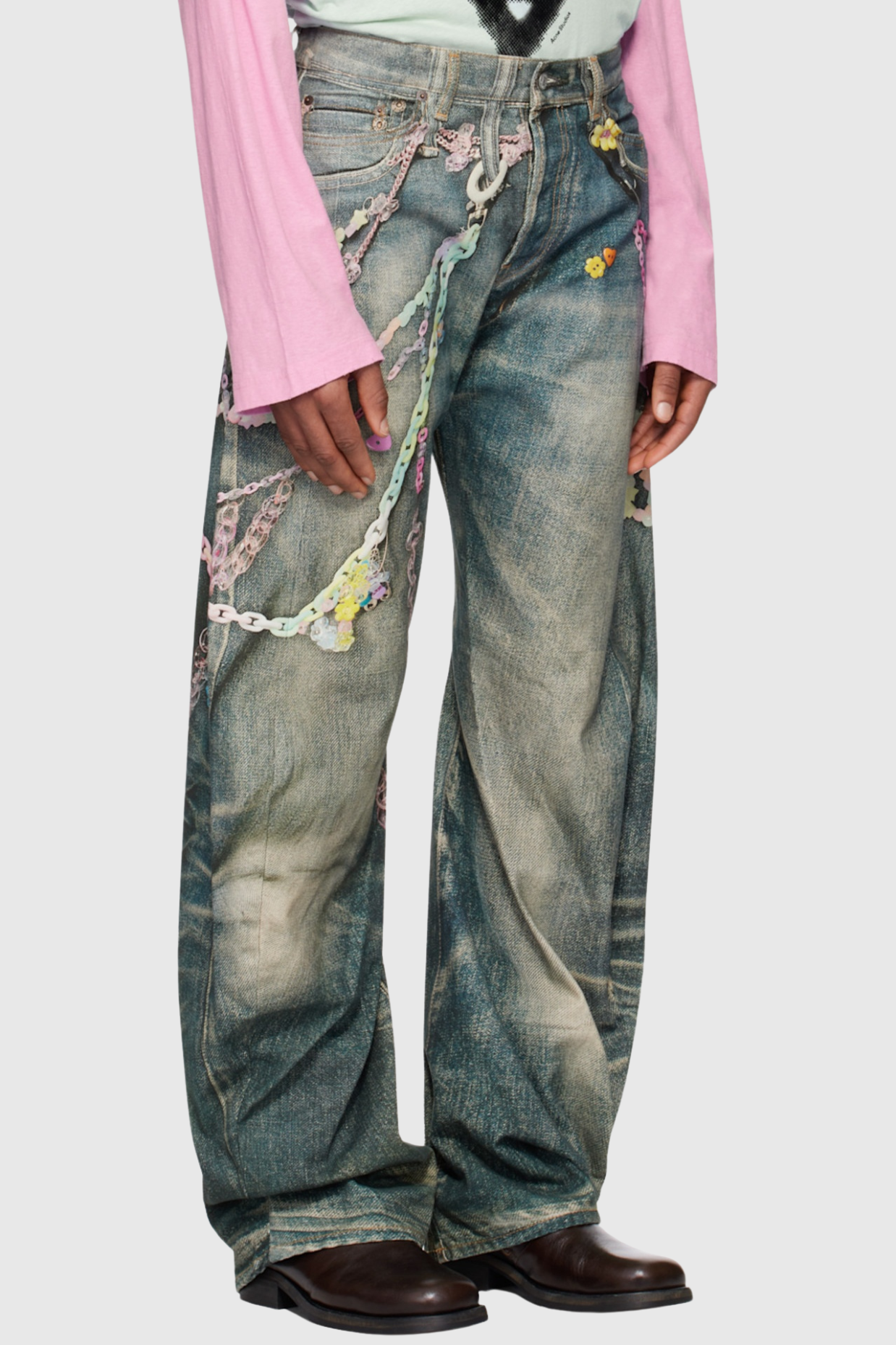 Beautifully Finished Garment in a Timeless Design