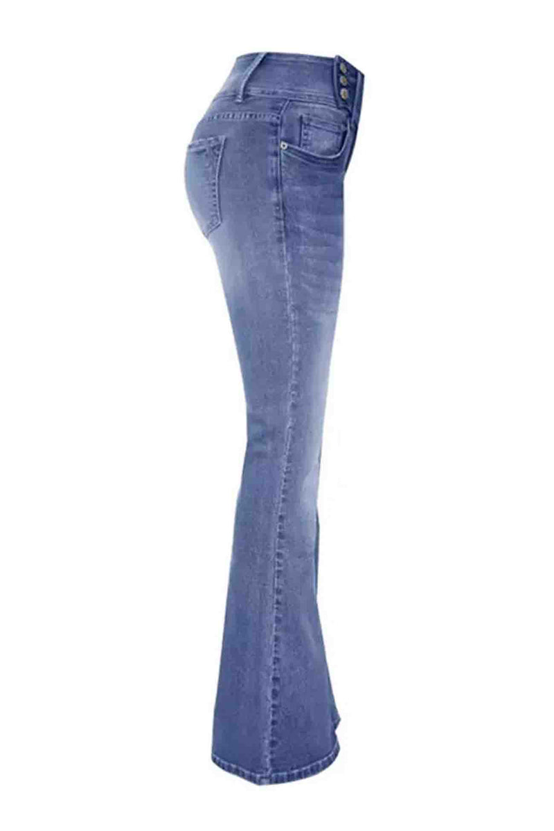 Effortlessly Elegant Garment with a Timeless Design