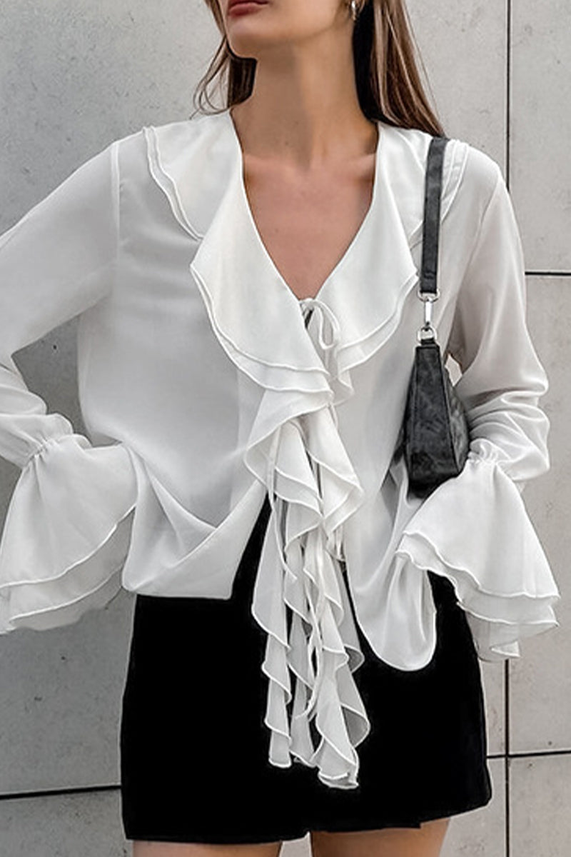 Classic Vintage & Enduringly Stylish Blouse