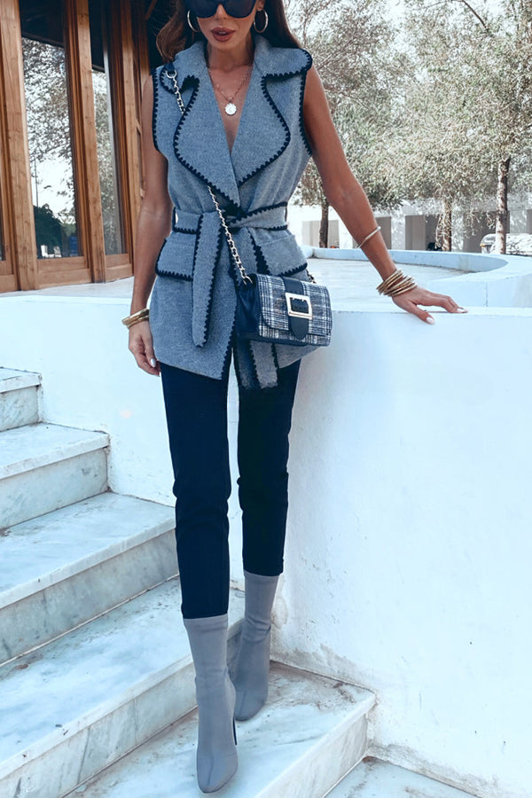 Effortlessly Elegant Garment with a Timeless Design