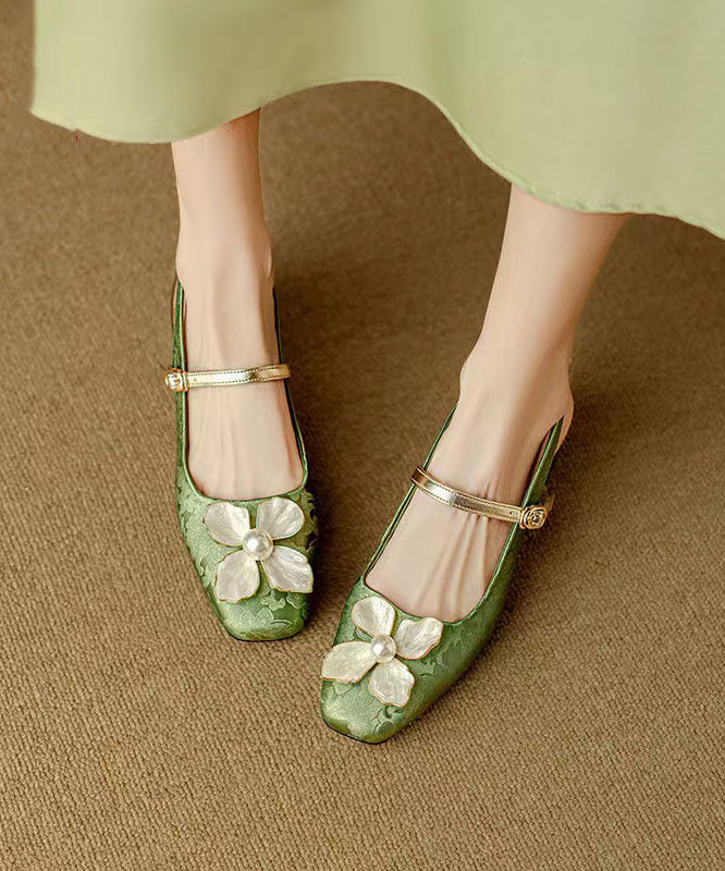 Elegantly Styled Sandals for Everyday Wear