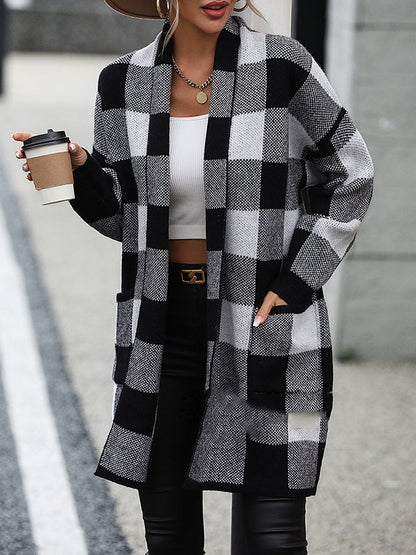 Effortlessly Elegant Cardigan with a Timeless Design