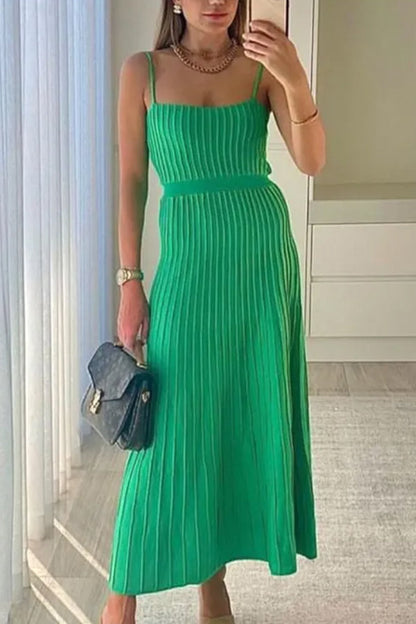Polished Dress with an Effortless Classic Look