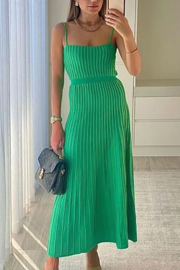 Polished Dress with an Effortless Classic Look