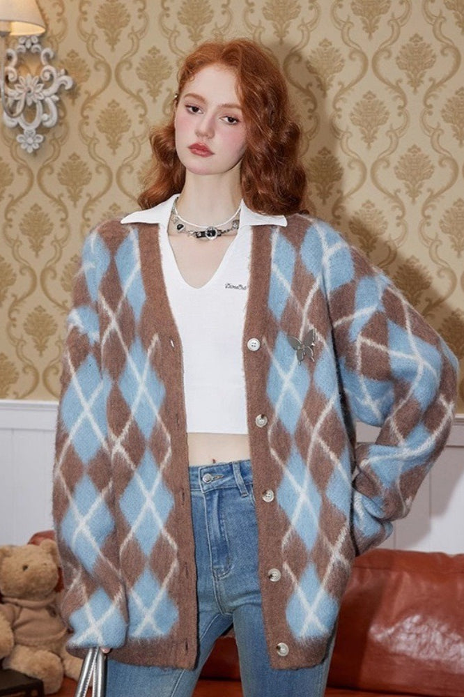 Well Tailored Cardigan with a Graceful Silhouette