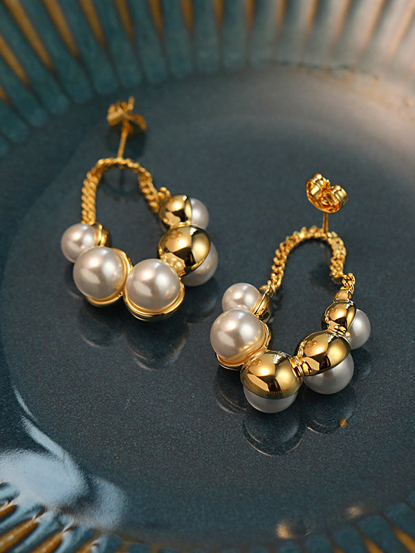 Beautifully Crafted Garment in a Classic Style
