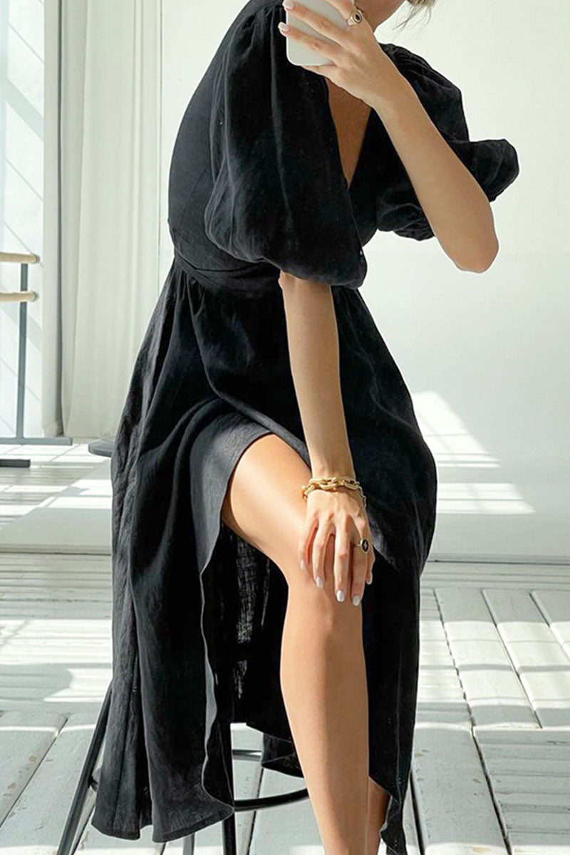 Effortlessly Elegant Dress with a Timeless Design