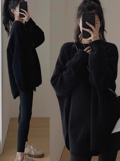 Well Tailored Sweater with a Graceful Silhouette