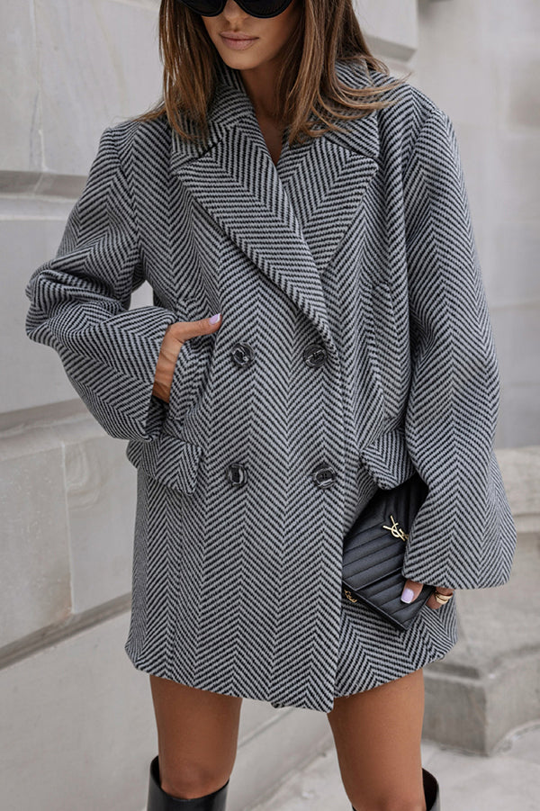 Beautifully Finished Coat in a Timeless Design