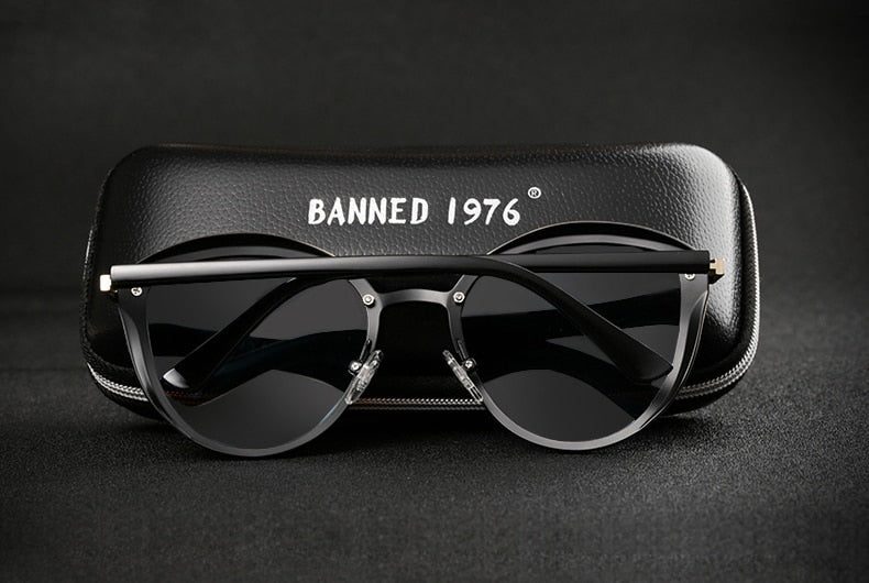 Classic Vintage & Enduringly Stylish Garment
