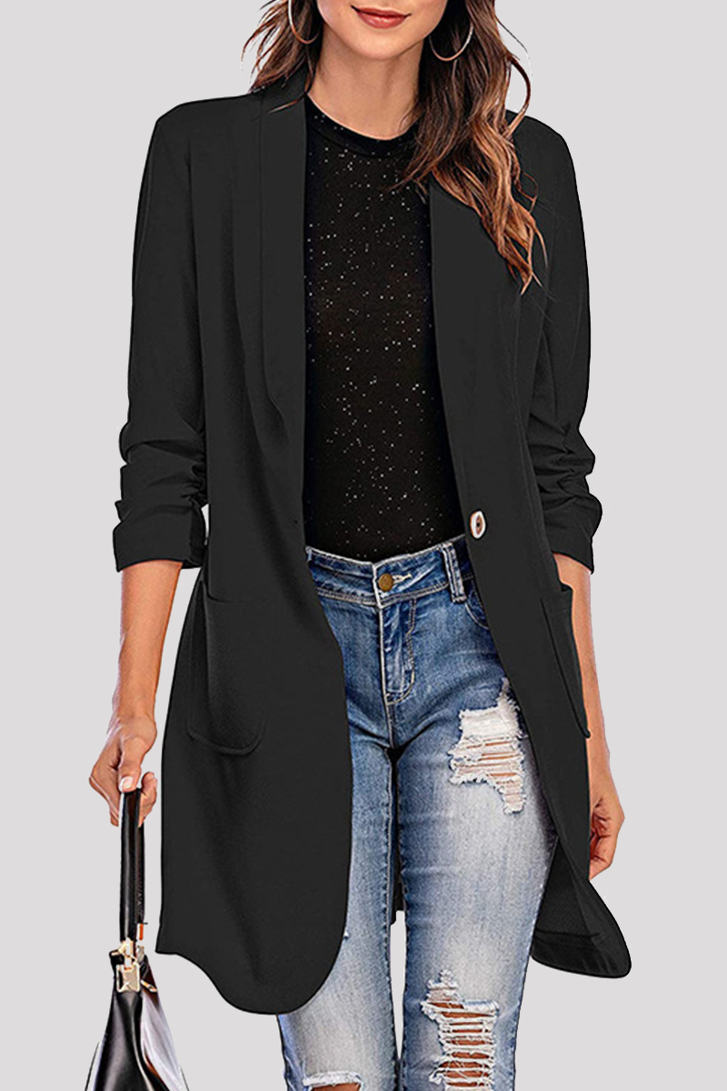 Effortlessly Elegant Garment with a Timeless Design