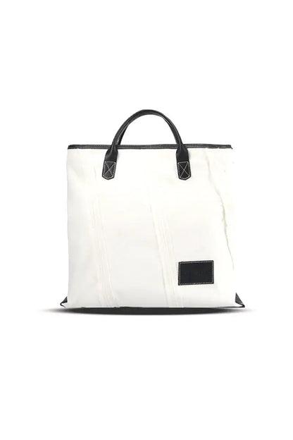 Classic Vintage Bag with a Flattering Fit