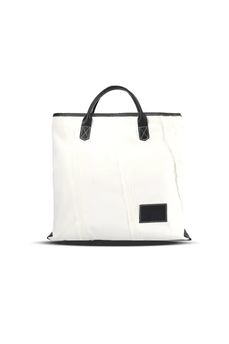 Classic Vintage Bag with a Flattering Fit