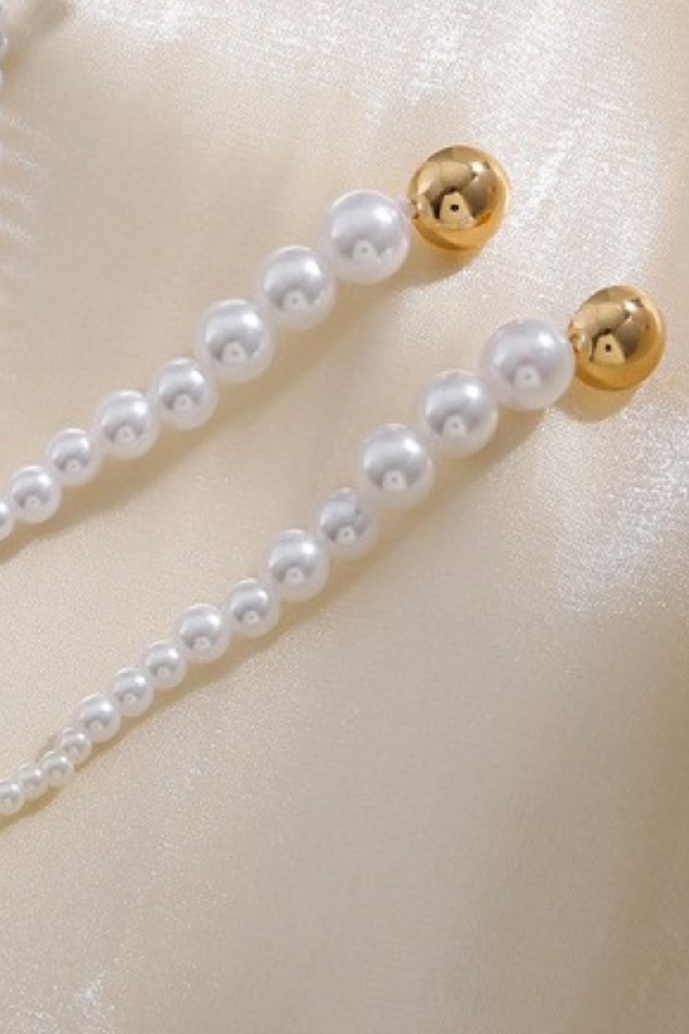 Sophisticated Garment with a Clean Classic Look