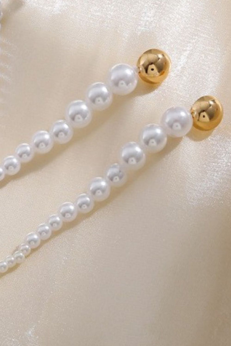 Sophisticated Garment with a Clean Classic Look