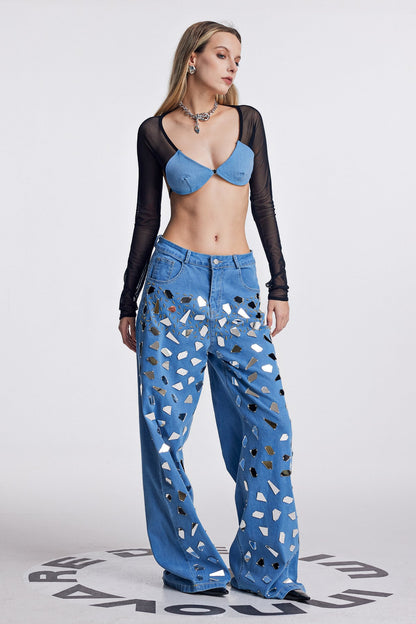 Effortlessly Elegant Top with a Timeless Design