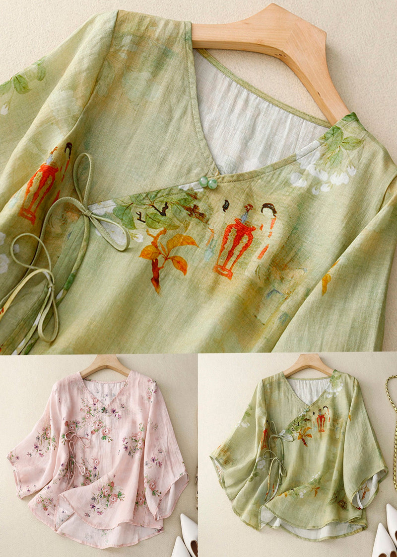 Classic Vintage & Enduringly Stylish Blouse