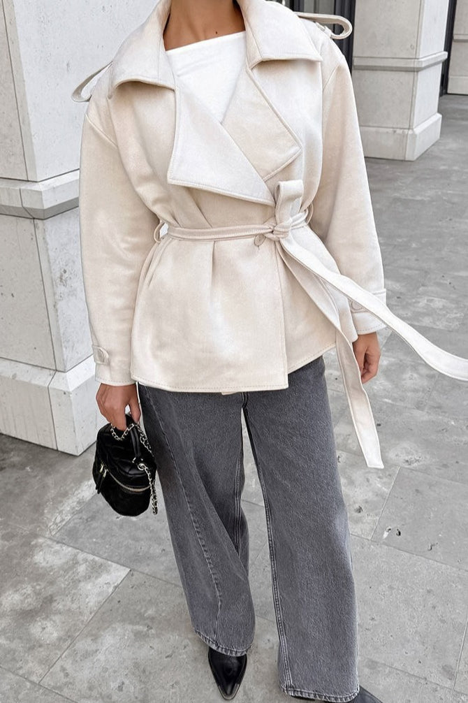 Classic Vintage & Enduringly Stylish Coat