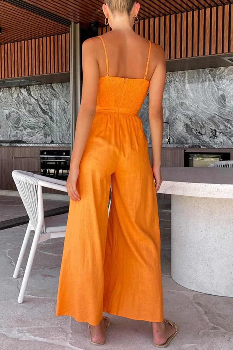 Sophisticated Garment with a Clean Classic Look