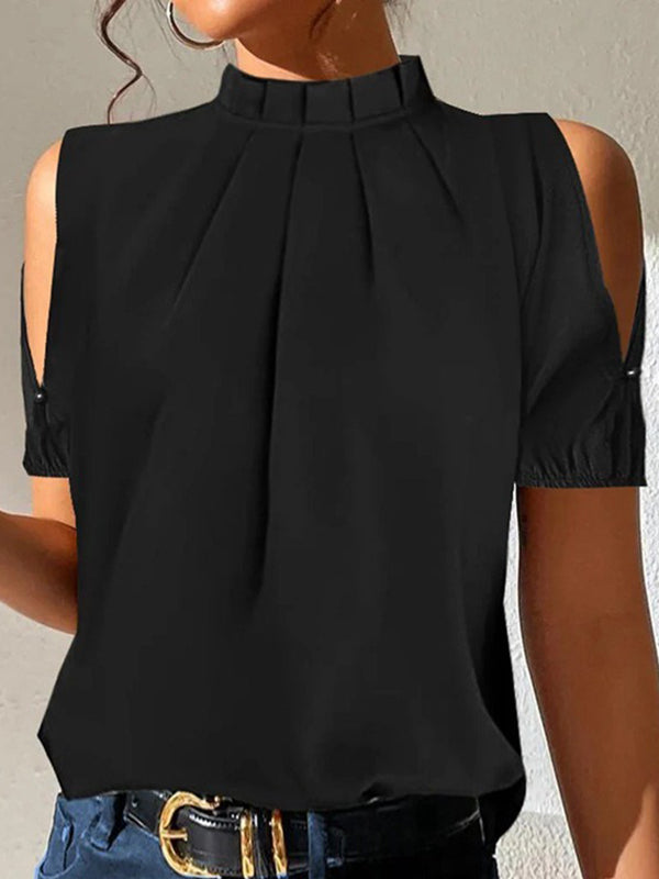 Beautifully Finished Blouse in a Timeless Design